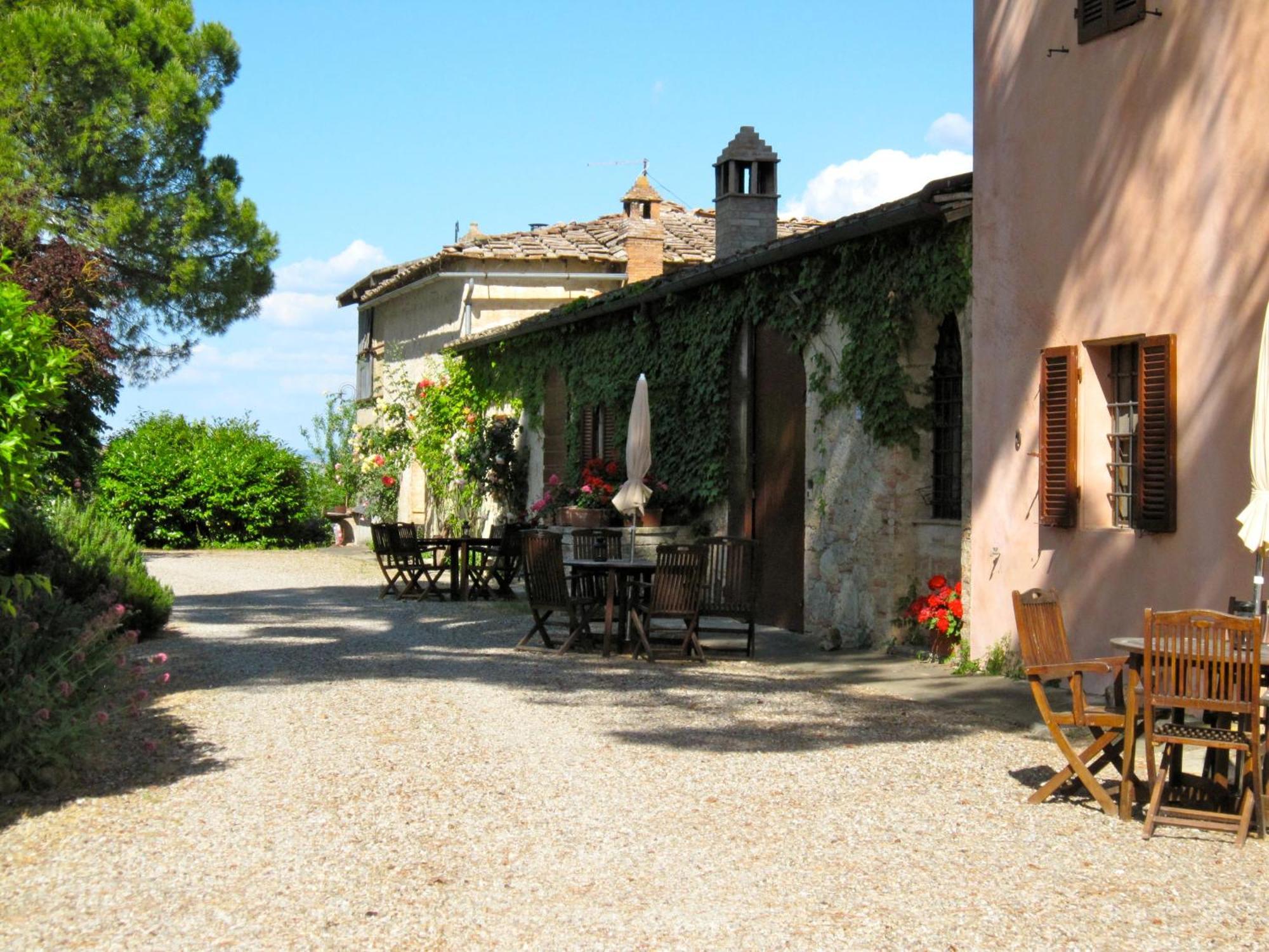Tenuta Di Corsano Monteroni d'Arbia Exterior photo
